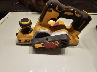 LIKE NEW - DEWALT Planer 20V MAX XR Cordless Brushless 3-1/4, View more