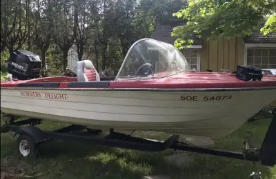 Excellent Mercury 40HP Outboard with original sales receipt from Mercury Marine with maintenance rec...