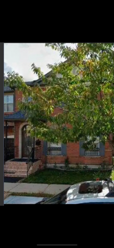 Good for single and couple. 1bedroom Basement apartment available from July 1st.with washroom and ki...