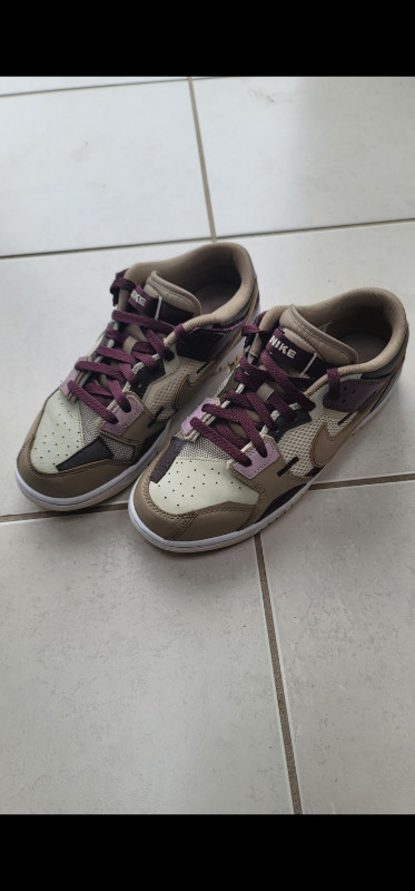 Nike Dunk Low Scrap Tan Brown for sale. Size US 8. in Men's Shoes in Markham / York Region - Image 2