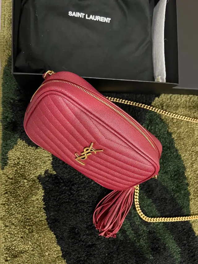 YSL Mini Lou leather bag $1650 IG: @SoleWorldWideHype in Women's - Bags & Wallets in City of Toronto - Image 2