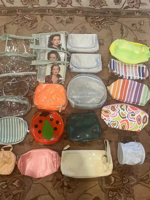 Variety of brand new smaller makeup up bags - you pick62863262308481121