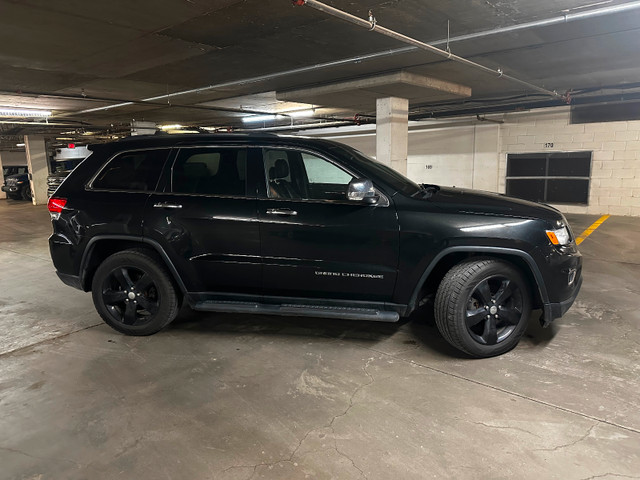 2015 Jeep Grand Cherokee Hemi V8 in Cars & Trucks in Calgary - Image 2