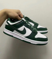 Nike dunk Green 