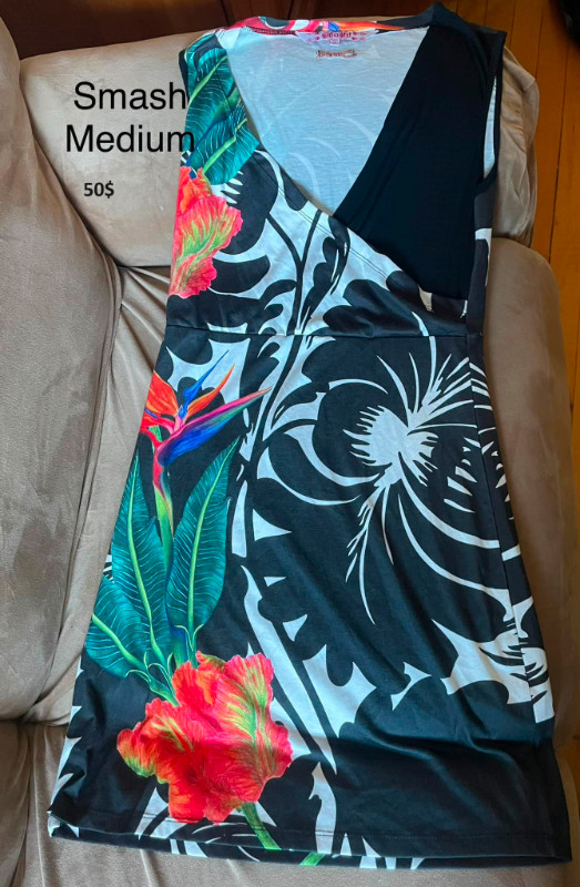 vêtement de grande marque a faible prix dans Femmes - Hauts et vêtements d'extérieur  à Drummondville - Image 2