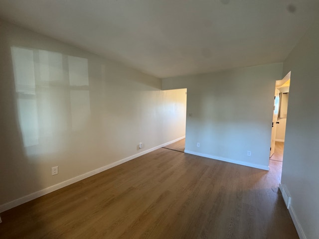 **2 Bed 1 Bath House For Rent In Inkster - Faraday Area** 3