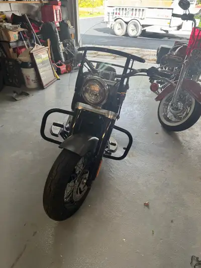 2018 Harley Davidson soft slime Very low mileage It new