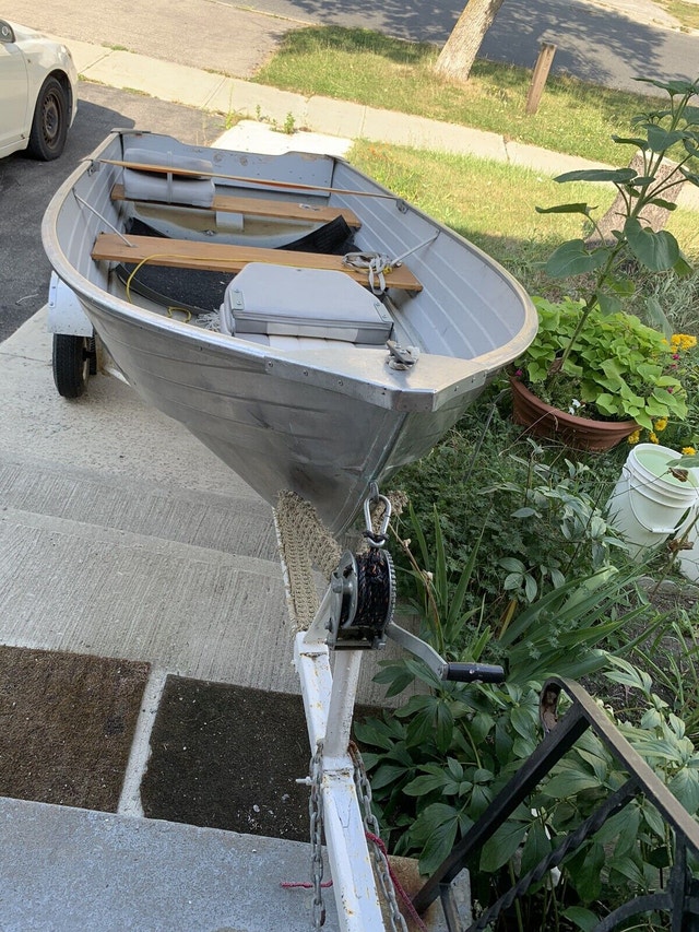 12 Ft. Aluminum Boat & Trailer 1700. Boat Parts, Trailers & Accessories Mississauga / Peel