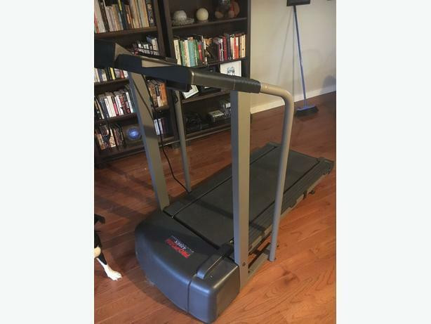 READ AD. ProForm 435EX Treadmill. WORKS GREAT. NO chats Other