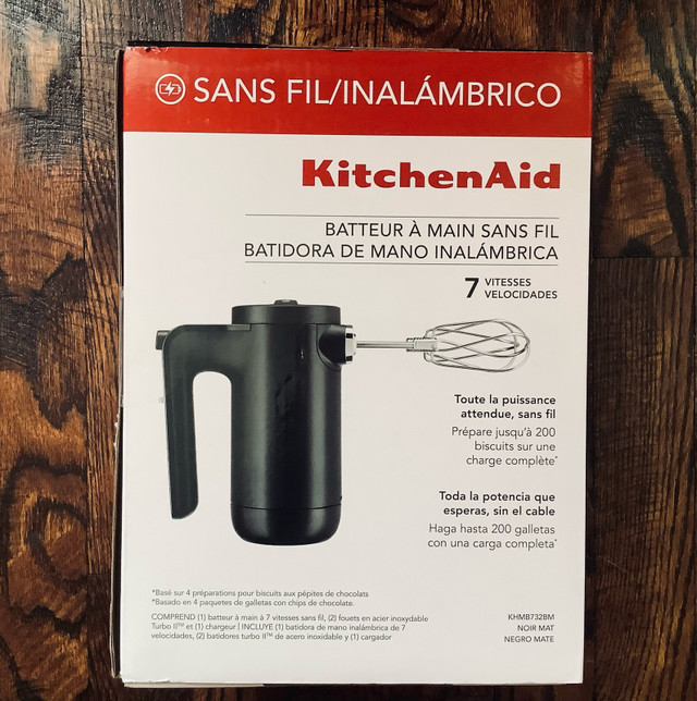 KitchenAid 7 Speed Cordless Hand Mixer ( Brand New )  in Other in Mississauga / Peel Region - Image 2