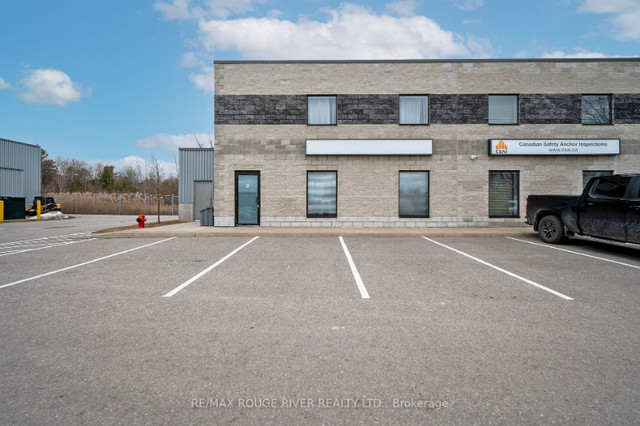 8 - 1472 Thornton Rd N Oshawa Ontario - Great Opportunity! in Commercial & Office Space for Sale in Oshawa / Durham Region