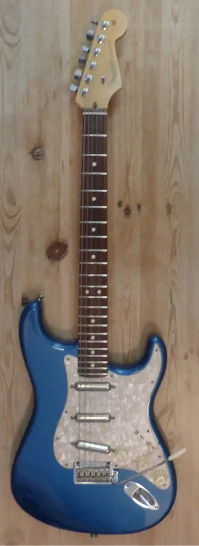 Fender FSR Lipstick Tube Pickup Stratocaster Guitar, View more
