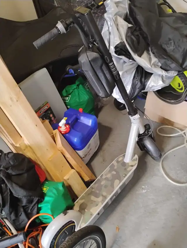 Ninebot electric scooter64014869184001120