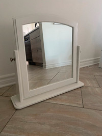 Large Mirror stand