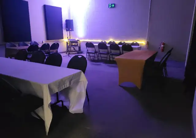 Party Room Available64520063552257122