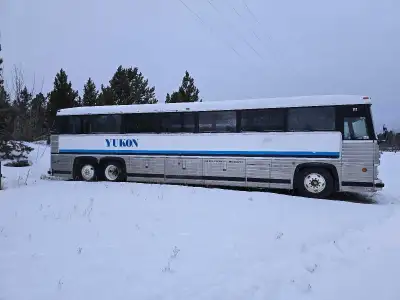 Here is a 1981 MCI (Motorcoach Industries) with 6 speed manual transmission ready for your RV conver...