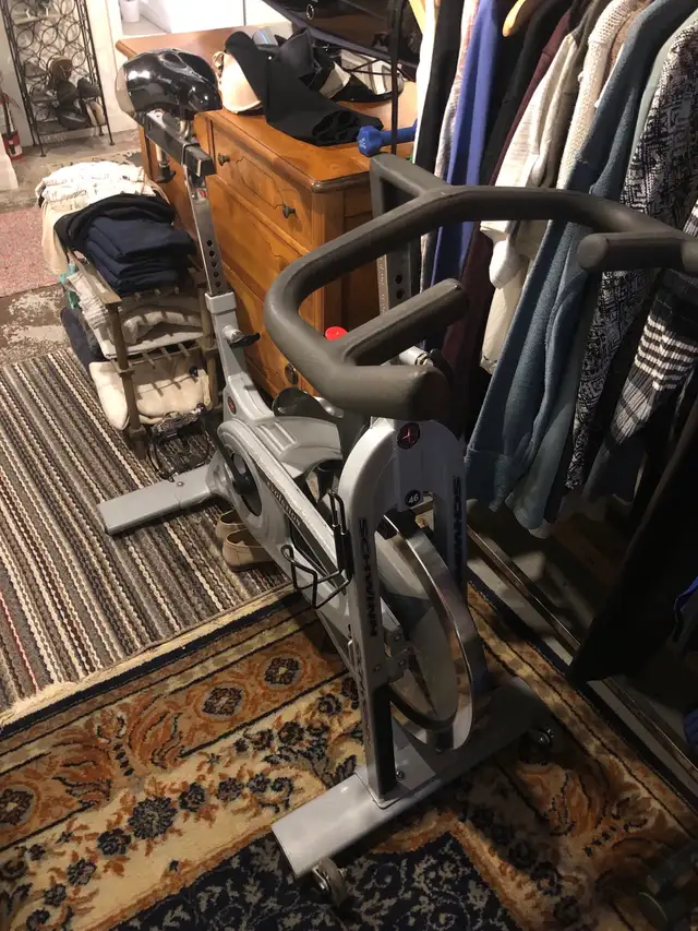 excerise bike in Exercise Equipment in Cambridge - Image 3