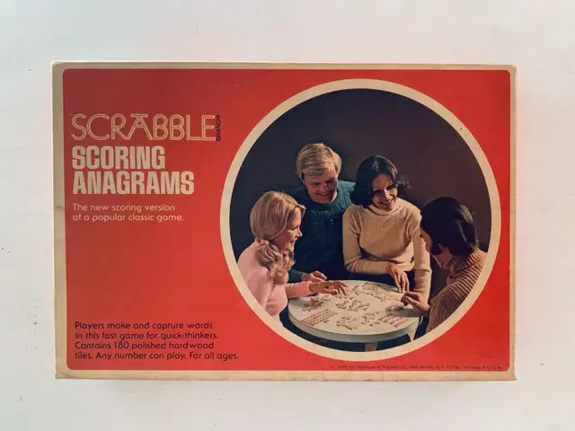 Scrabble Scoring Anagrams (c) 1975 Vintage in Toys & Games in Mississauga / Peel Region - Image 2