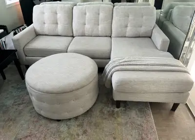 Sectional grey sofa couch futon gris excellente condition , View more