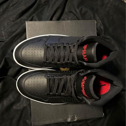 *Rare* Original Nike Jordan Jumpman Hi-Top Sneakers in Men's Shoes in Dartmouth - Image 3