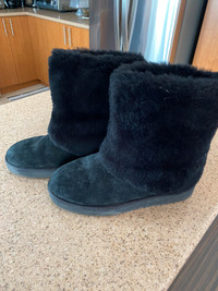 Bottes UGG femme gr. 9