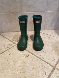 Kid’s Hunter rain boots/ bottes the pluies (Size 10) 