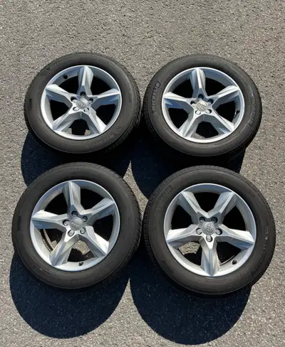 235/60/18 Michelin Defender LTX all season tires with 80% tread left no repair or damage. Original 1...