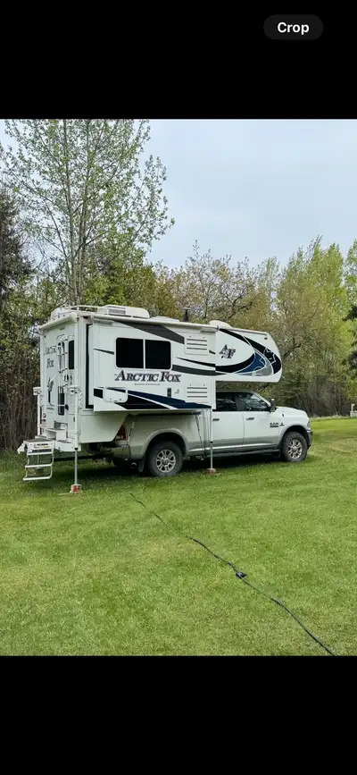 Very good condition stored in doors, one slide, wet bath, 3 way fridge , tie downs included, please...
