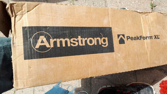 Armstrong 2' Black Cross Tees(38) New in Box in Other in Kawartha Lakes