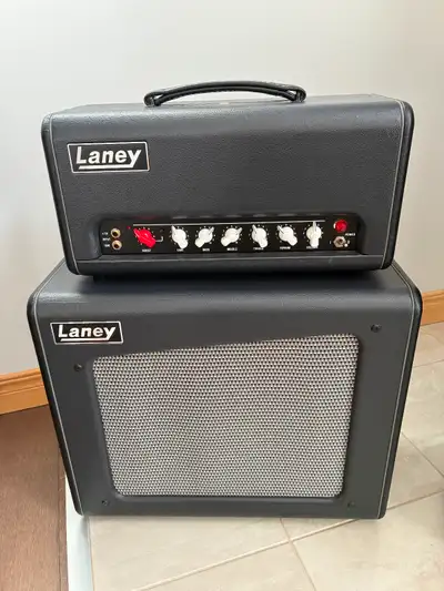 Amplificateur Cub Supertop de Laney avec son enceinte, View more