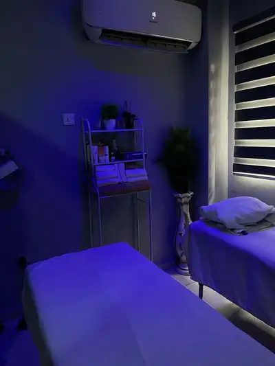 Call us at 437 875 3706 Feeling worn out after a busy day? Experience the ultimate relaxation with o...