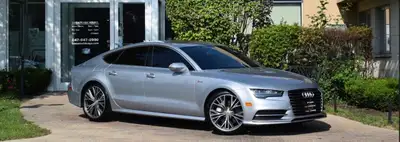 Feast your eyes on this sleek 2016 Audi A7 Quattro Progressiv/Technik S Line, boasting a powerful en...