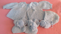 VINTAGE KNITTED BABY SWEATER SET NEW $50