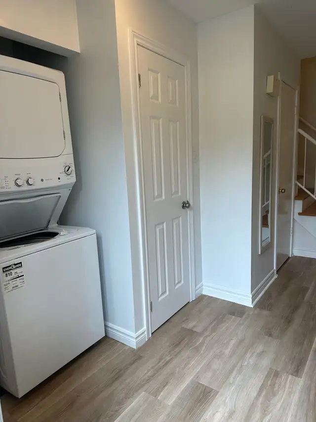 Rooms- 5 minutes walk to UW in Room Rentals & Roommates in Kitchener / Waterloo - Image 5