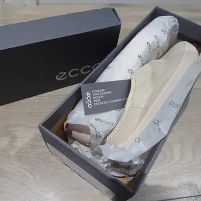 Ecco Street Tray Hygge Slip On Fur Slipper, View more
