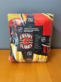 Calgary Flames Ultimate Fan Plush Throw Blanket - NEW