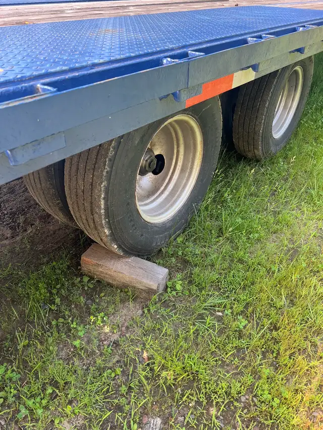 For Sale in Heavy Equipment in Petawawa - Image 11