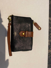 Fossil wristlet