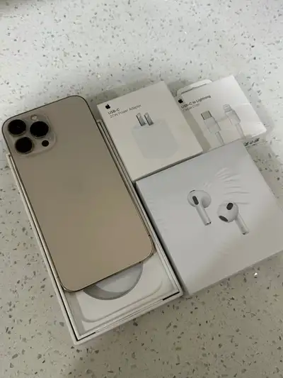 iPhone 13 Pro Max 256GB **AirPods/Fast Charger/Delivery**, View more