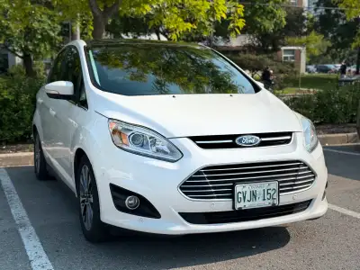 Selling my personal car, in great condition. This is last year of facelifts C-Max in fully loaded Ti...