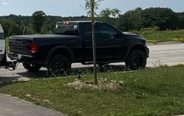 dodge Ram 1500 Tradesman pickup in Cars & Trucks in Barrie