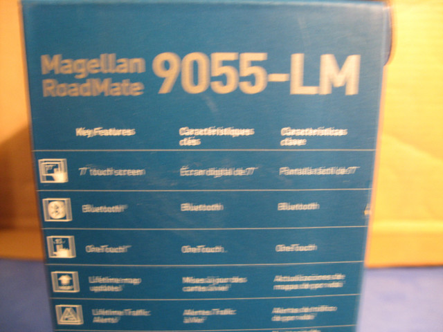 MAGELLAN ROADMATE 9055LM 7" GPS COMPLETE in General Electronics in Calgary