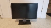 ►Dell 22" LCD Monitor VGA+DVI+DP 1680x1050