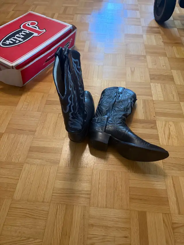 Justin cowboy boots  in Women's - Shoes in Markham / York Region - Image 2