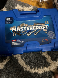 95pc mastercraft tool kit