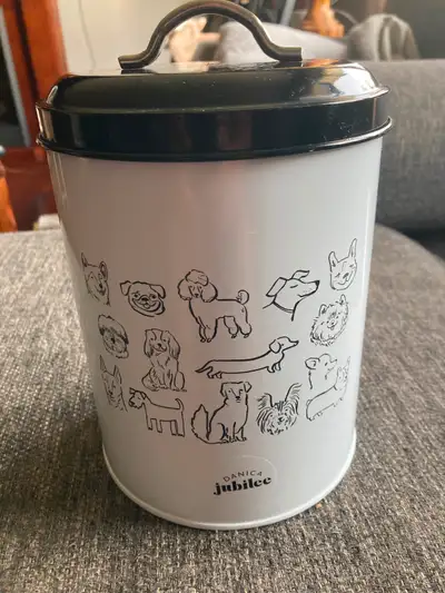 Dog treat tin, View more