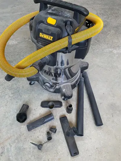 Balayeuse DeWalt, View more