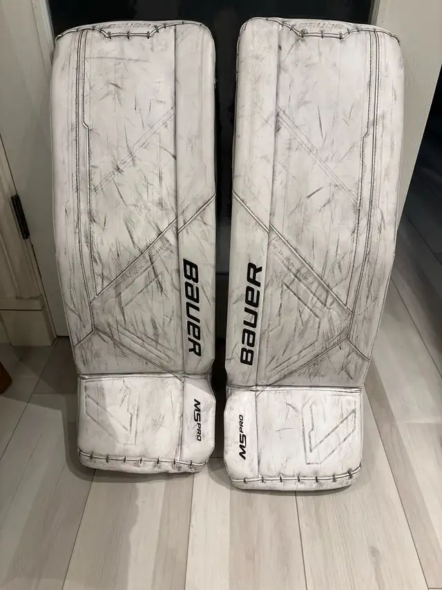 Bauer M5 pro goalie pads  in Hockey in Calgary - Image 3