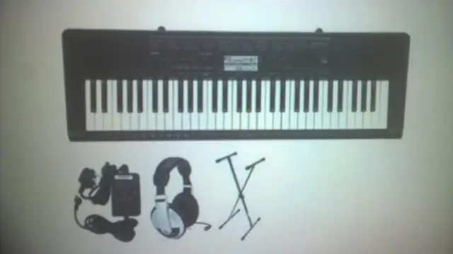 Casio CTK-3500 PPK 61-Key  Keyboard Pack w/ Stand Head phone in Pianos & Keyboards in Bedford - Image 2