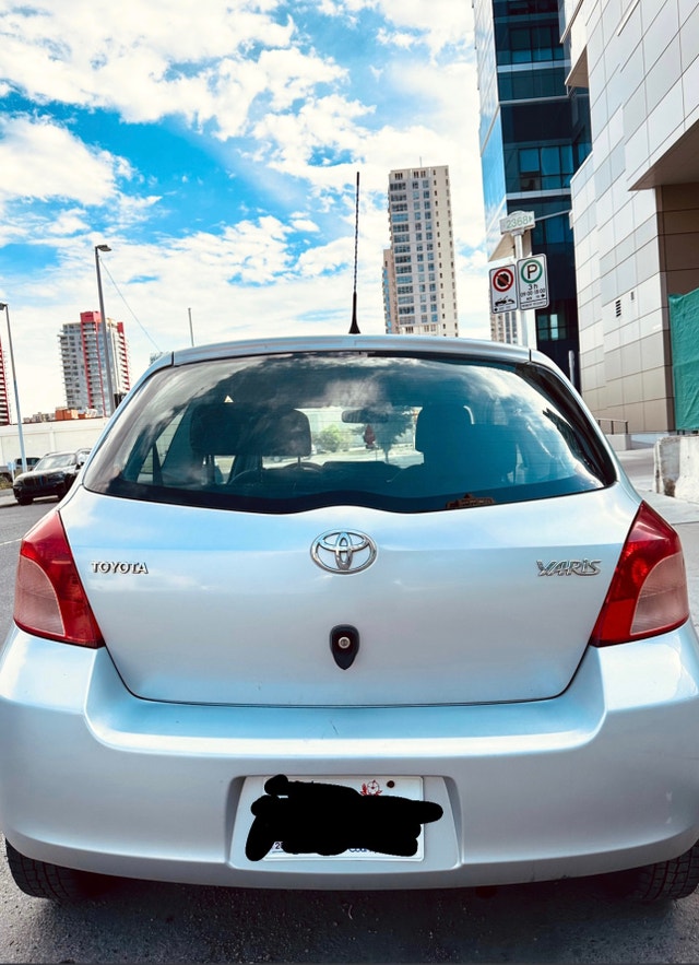 2007 Toyota Yaris manual transmission Cars & Trucks Calgary Kijiji